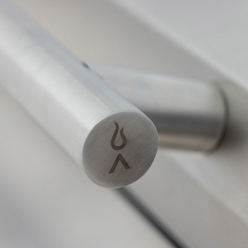 Blaze LTE PRO lid handle detail