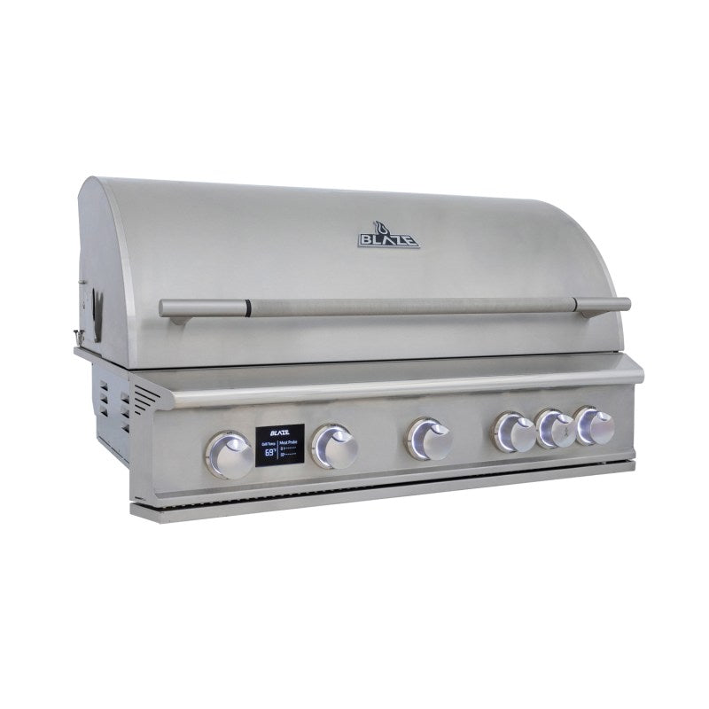 Blaze LTE PRO 40 inch angled grill view