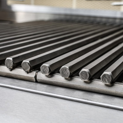 Blaze Professional LUX internal grill detail